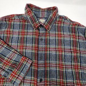 L.L. Bean Men's Flannel Shirt Size XL Regular Slightly Fitted Button Down